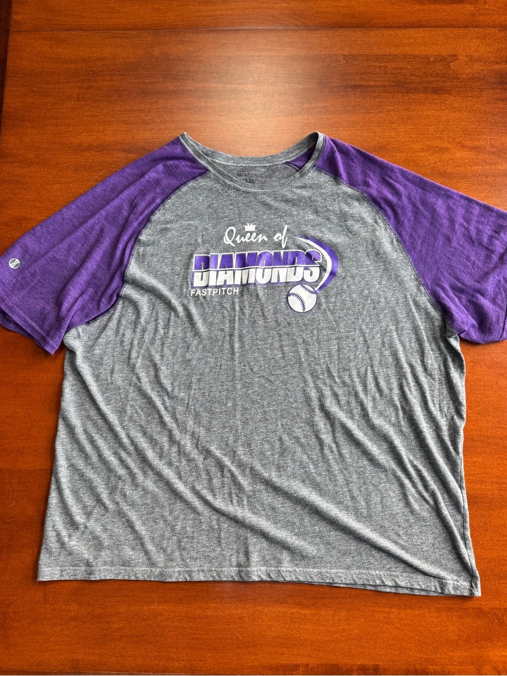 Queen of Diamonds Fastpitch Softball Shirt 3XL Gray Purple Raglan Tee